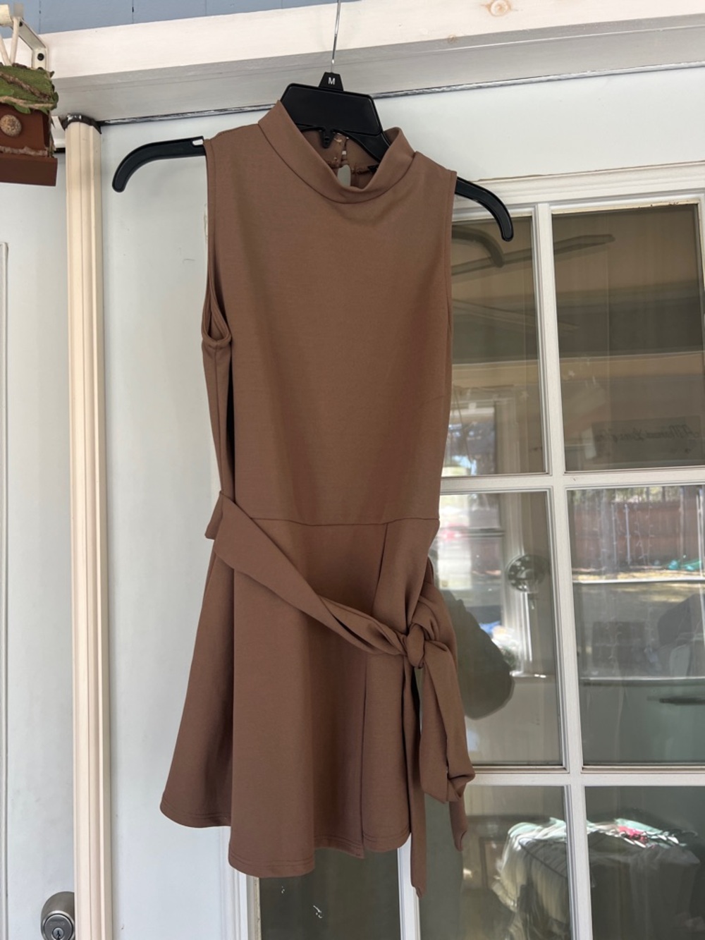 Sleeveless Brown Tie-Waist romper